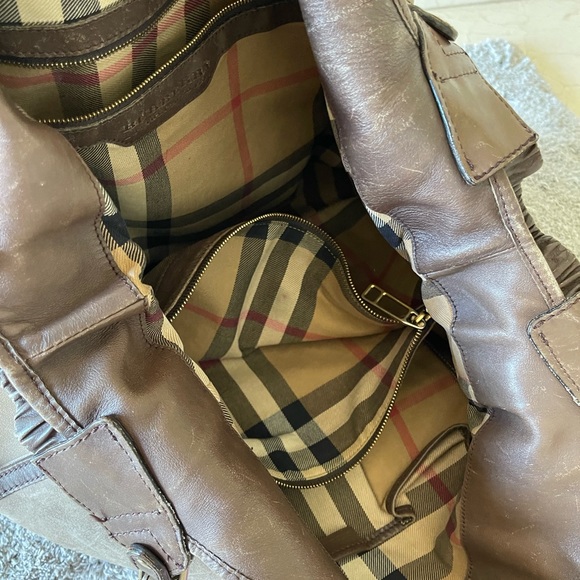 Burberry Leather Oversized Bag/Shopper - Picture 14 of 16